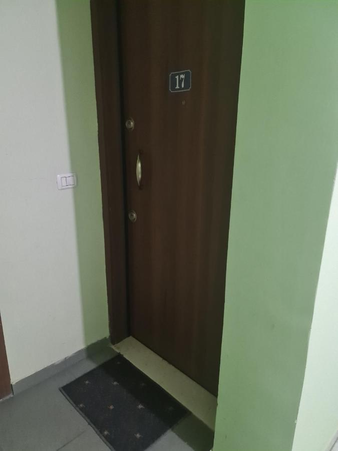 2E Apartment Myslym Shyri تيرانا المظهر الخارجي الصورة