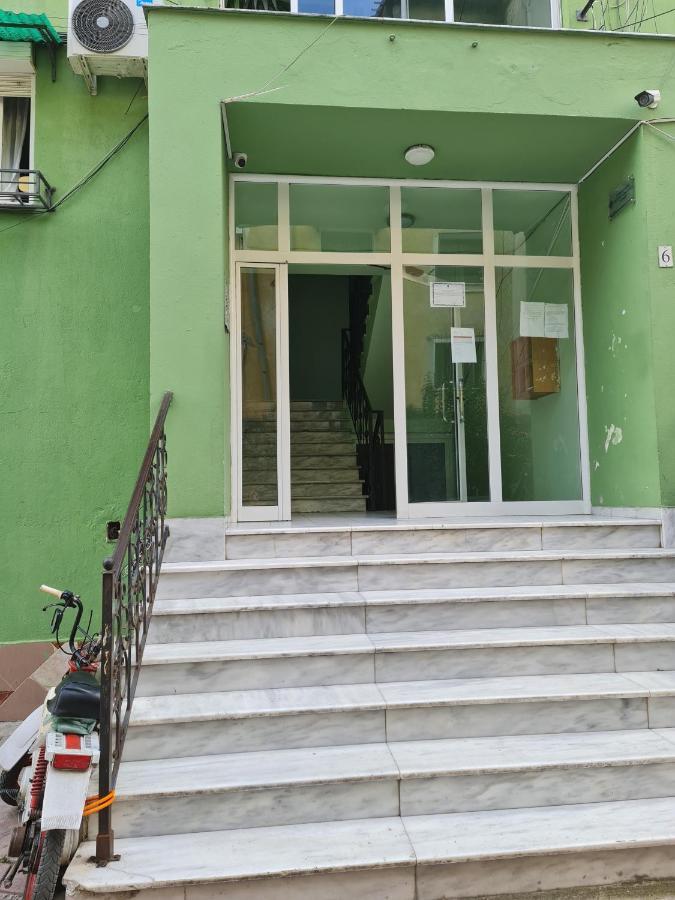 2E Apartment Myslym Shyri تيرانا المظهر الخارجي الصورة