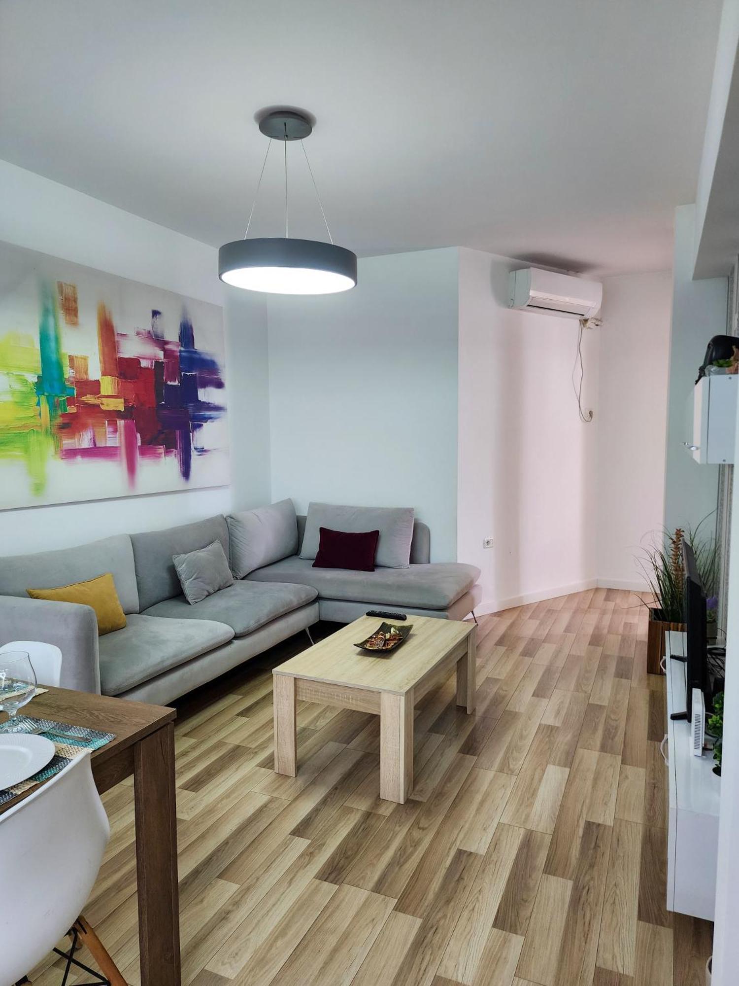 2E Apartment Myslym Shyri تيرانا المظهر الخارجي الصورة