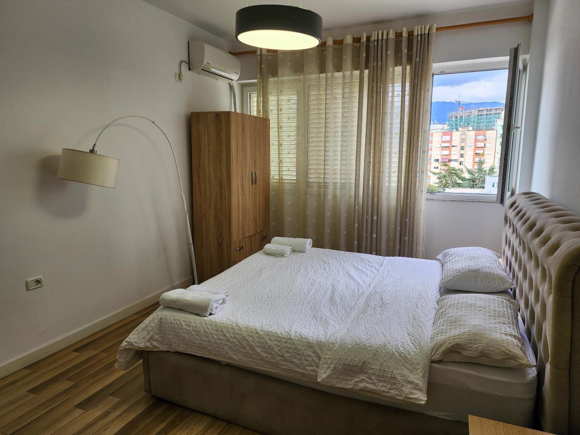 2E Apartment Myslym Shyri تيرانا المظهر الخارجي الصورة