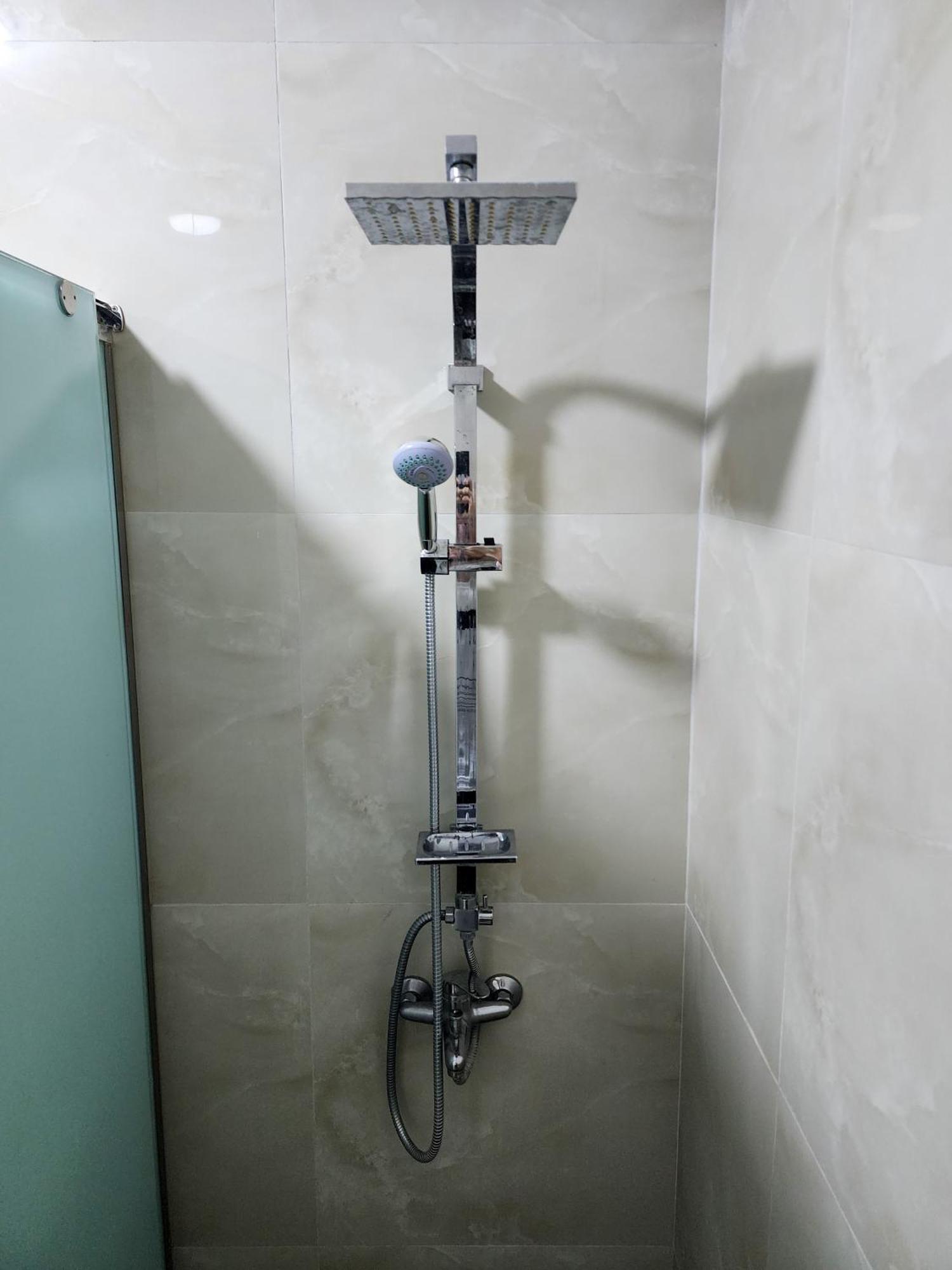 2E Apartment Myslym Shyri تيرانا المظهر الخارجي الصورة